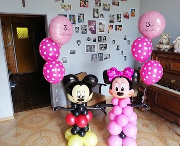Balony z helem z figurkami na urodziny dziewczynki