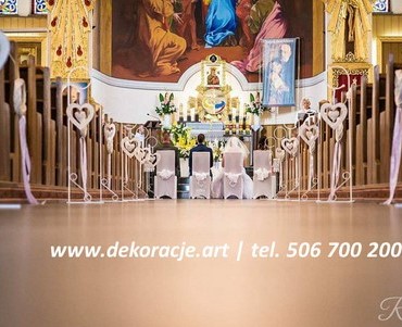 Piława Górna - dekoracja kościoła na ślub